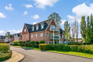 Pavilion Place, East Molesey- click for photo gallery